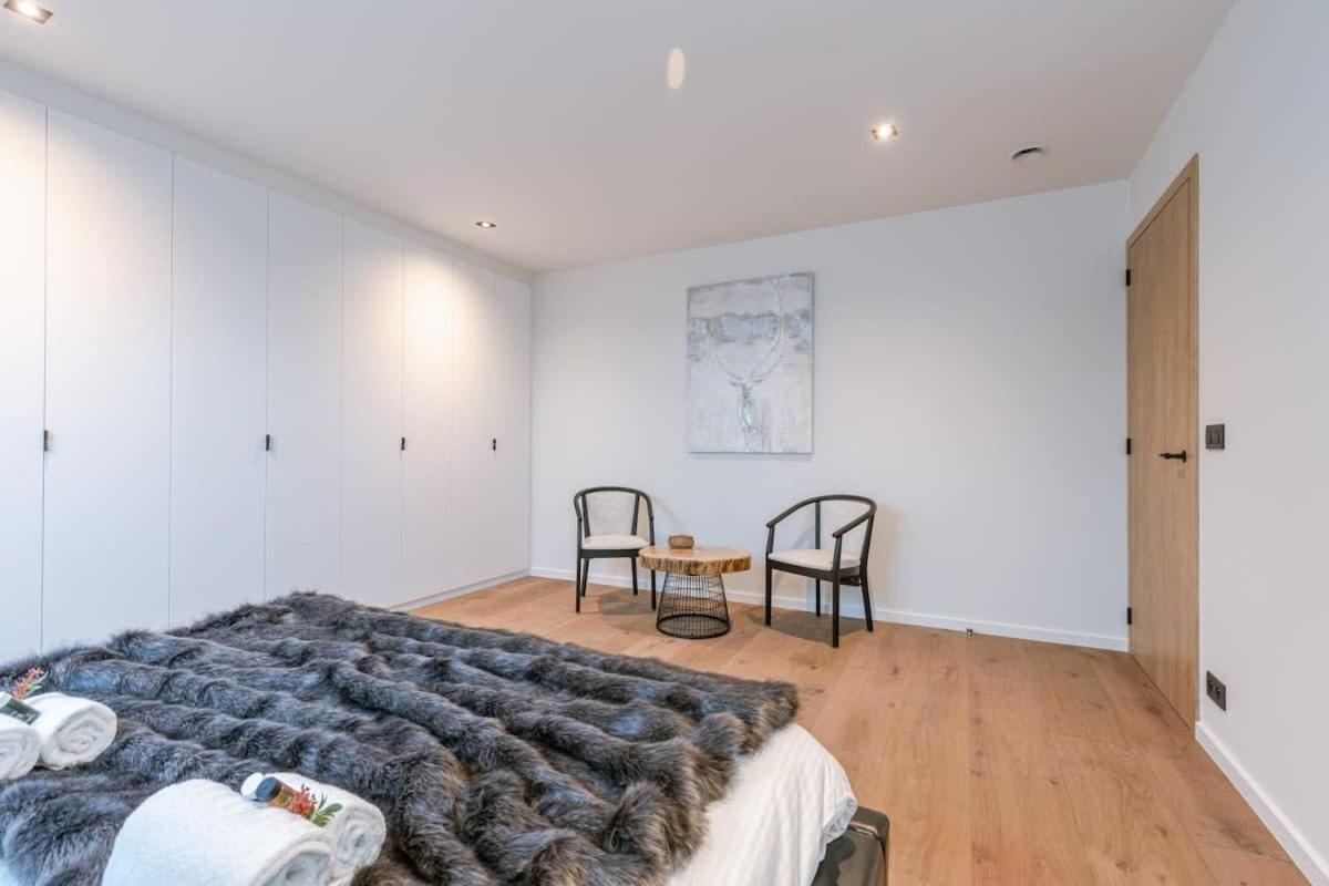 Huswell - Luxurious Apartment With Parking ベールネム エクステリア 写真