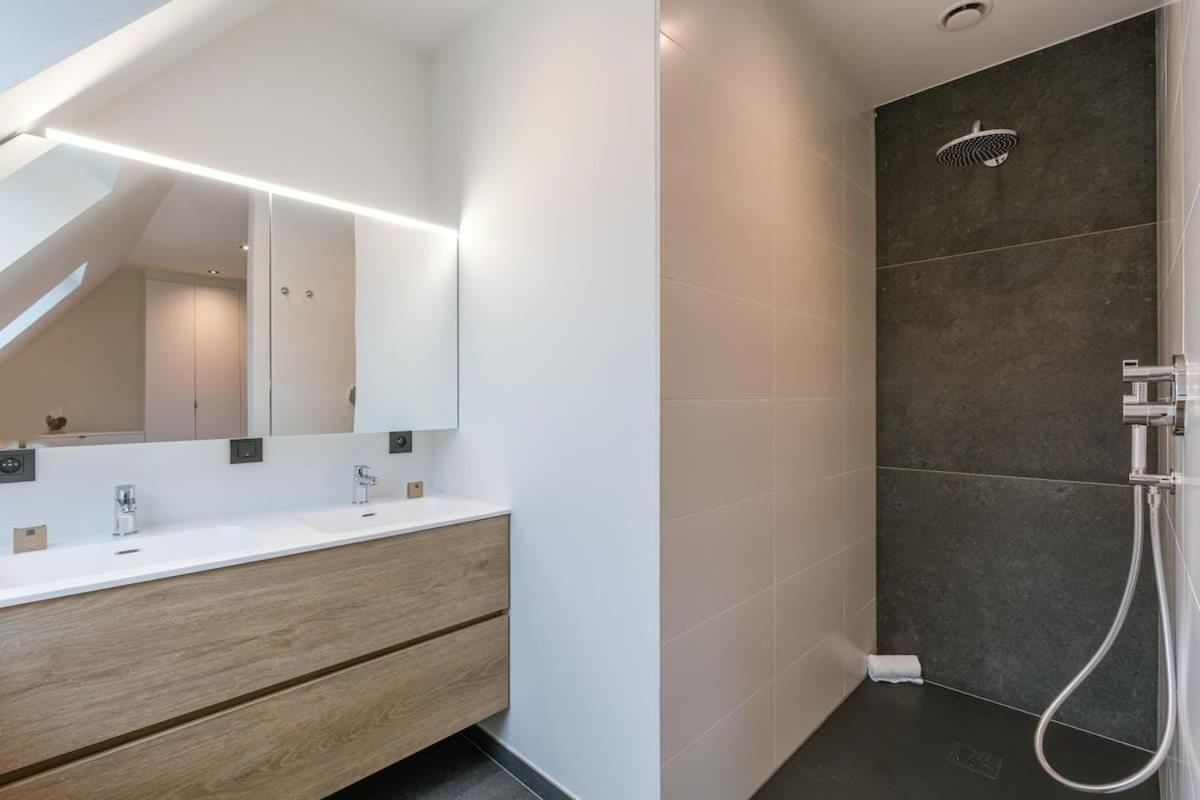 Huswell - Luxurious Apartment With Parking ベールネム エクステリア 写真