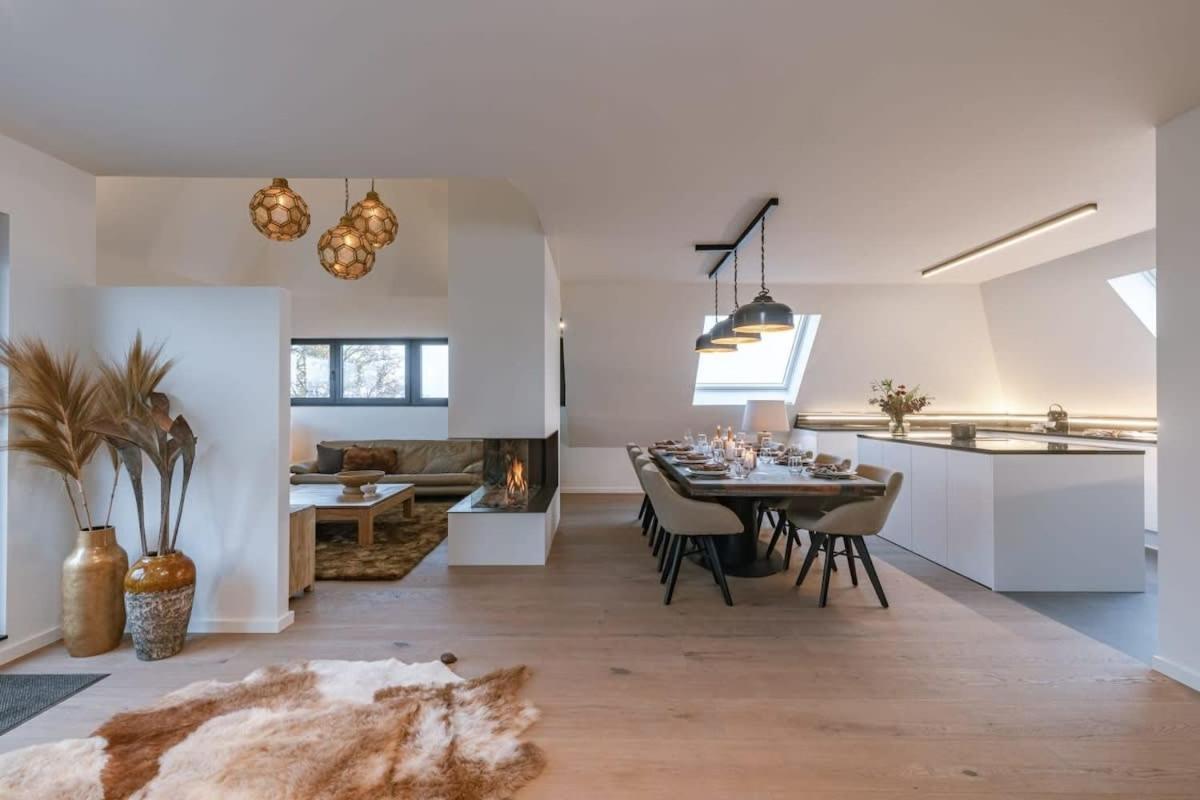 Huswell - Luxurious Apartment With Parking ベールネム エクステリア 写真